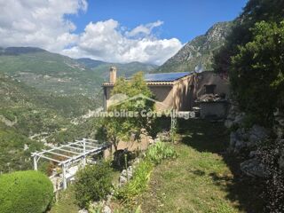  Propriété/château à vendre 4 pièces 153 m²