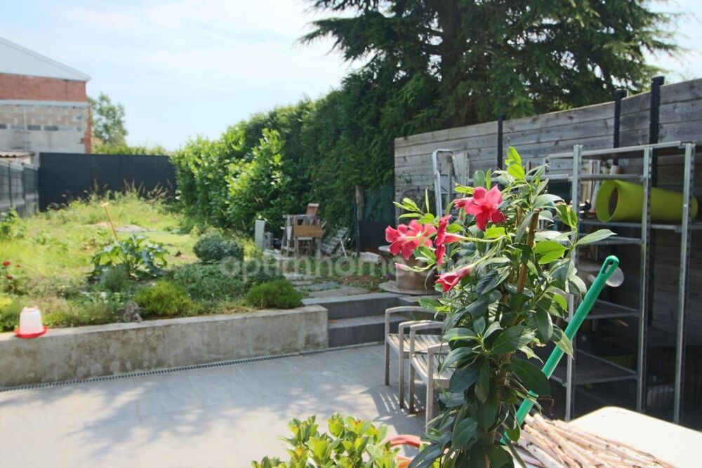 Vente Maison Hem proche centre - Local commercial de 147 m² avec réserve, bureaux et jardin – Emplacement visible Hem