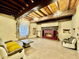  Propri�t�/ch�teau � vendre 8 pi�ces 202 m�