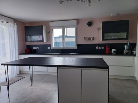  Maison � louer 5 pi�ces 140 m�