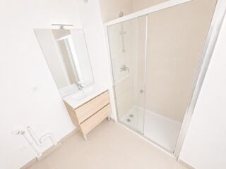  Appartement à louer 2 pièces 43 m²