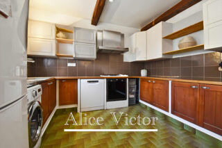  Maison � vendre 12 pi�ces 355 m�