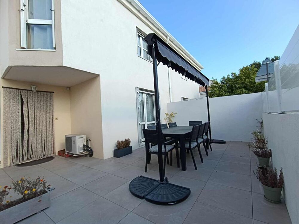 Maison Istres 4 pièce(s) 81 m2 Terrasse et garage