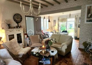  Propri�t�/ch�teau � vendre 8 pi�ces 185 m�