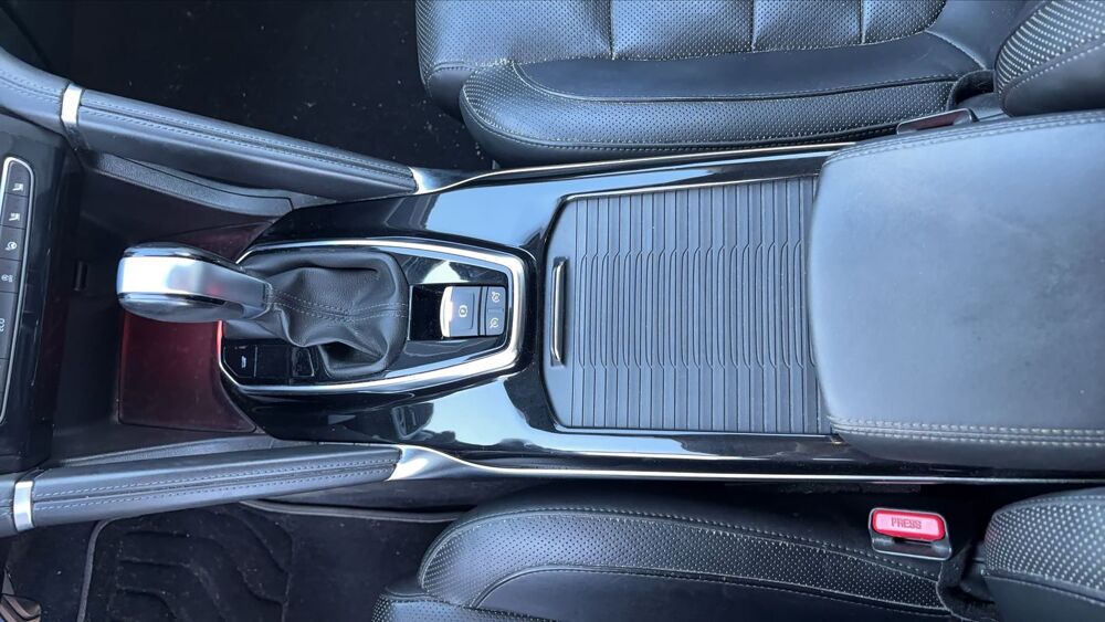 Koleos 2.0 dCI 175 4X4 X- Tronic Initiale Paris 2017 occasion 24350 Douchapt