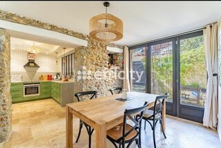  Propri�t�/ch�teau � vendre 7 pi�ces 200 m�