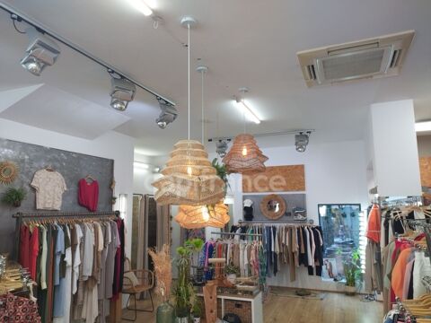 GARD (30) LE GRAU DU ROI (30240) à vendre Fonds de commerce magasin/boutique de vêtements prêt à porter 100 m 2 112000 30240 Le grau du roi