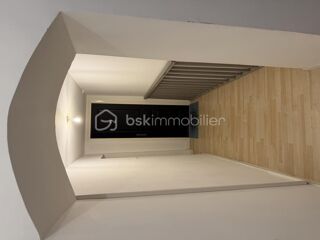Vente Immeuble Immeuble de rapport - Local commercial avec 2 cellules - 2 appartements T2 Mouaze
