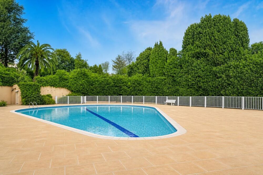 Vente Appartement Bien rare à Antibes : appartement-villa avec jardin privé Antibes