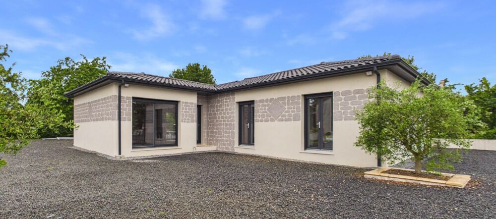 Vente Maison Maison Savigne 4 pièce(s) 105 m2 Savigne