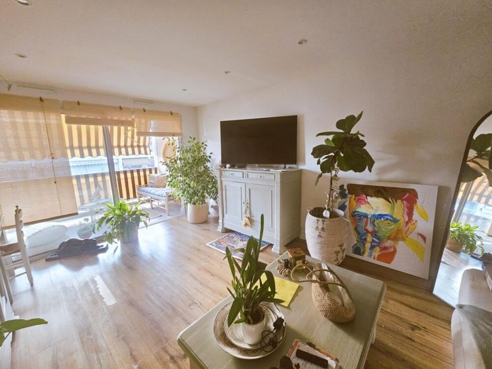 Vente Appartement LE CANNET colombier 2p 44 m2 dernier étage Le cannet