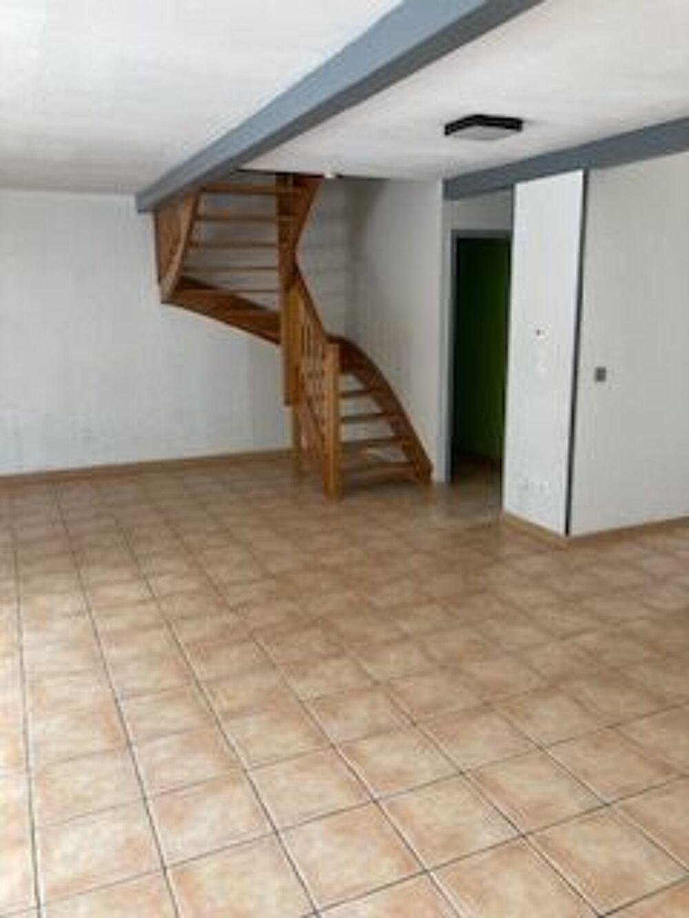 Location Maison Maison de 135m2 à louer sur Belleville Belleville