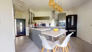  Maison à vendre 6 pièces 145 m²