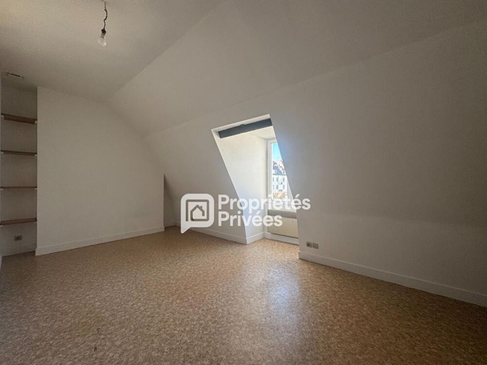 EXCLUSIVITE A VENDRE Appartement Tours centre STUDIO 16.13 m2 cour/terrasse 20.34 M² Hors Carrez