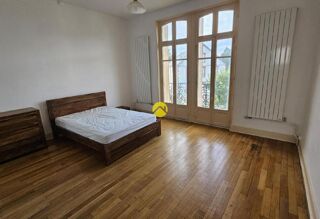  Maison  vendre 12 pices 300 m