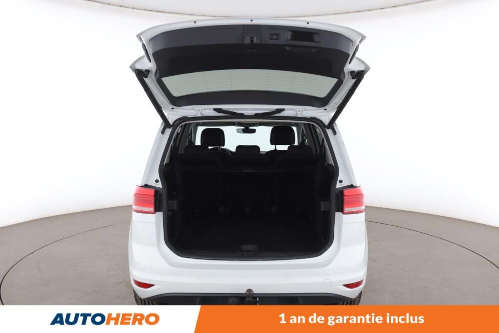 Touran 1.6 TDI BlueMotion Tech Sound 7PL 115 ch 2018 occasion 92130 Issy-les-Moulineaux