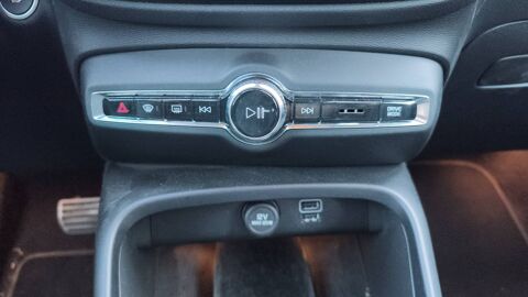 XC40 1.5 T5 TWE 262 Recharge DCT 7 R-Design 2021 occasion 20250 Corte