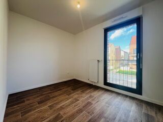  Appartement  vendre 4 pices 81 m