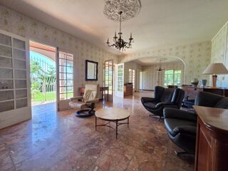  Villa � vendre 7 pi�ces 236 m�