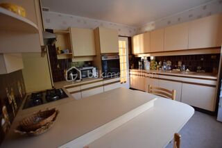  Maison  vendre 7 pices 145 m