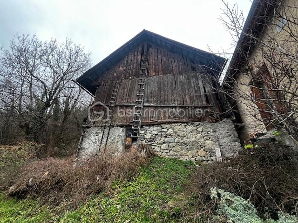Grange hameau de Montarlot - St Etienne de Cuines