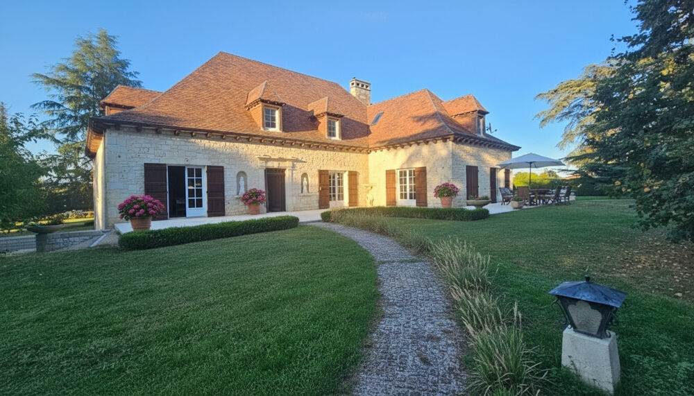 Vente Maison Villeneuve Sur Lot 47300 Maison 8 pièce(s) 397 m2 Villeneuve sur lot