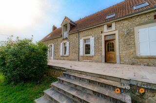  Ferme à vendre 15 + pièces 295 m²