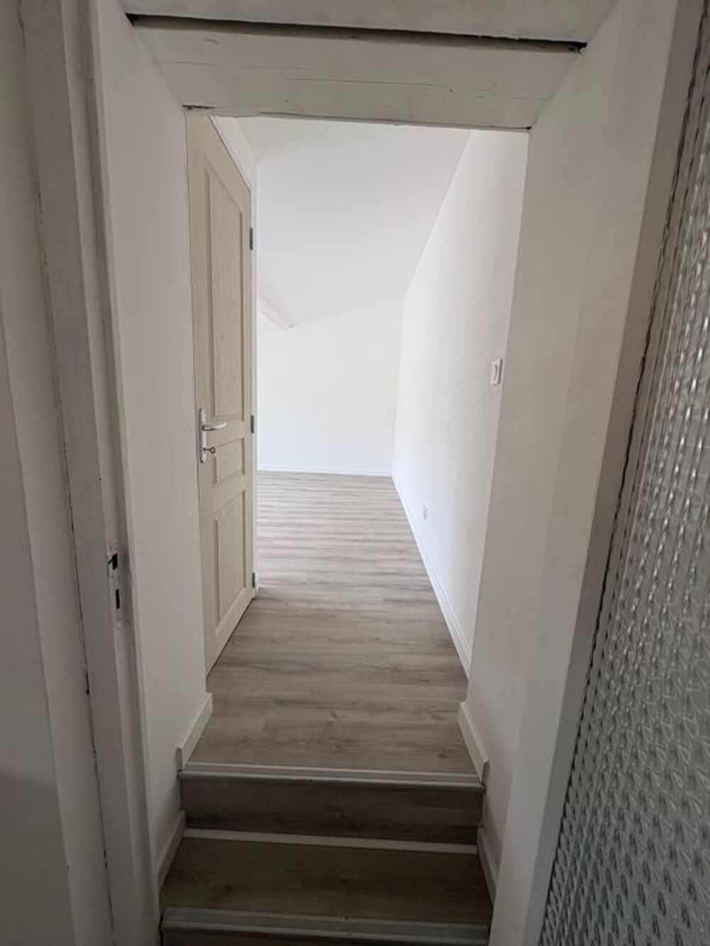 Location Appartement Appartement de 54m2 à louer sur Saint-Saturnin-lès-Avignon Saint saturnin les avignon