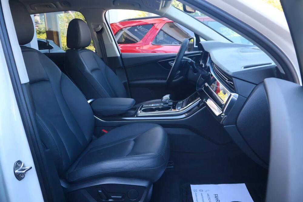 Q7 55 TFSI quattro S line – 360&deg; Panoramique Attelage 7 Places 2022 occasion 33000 Bordeaux