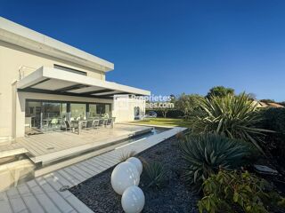  Maison à vendre 9 pièces 390 m²