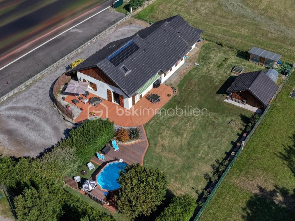 Vente Maison Maison familiale 169 m² – Vie de plain-pied, terrain de + 1 600 m² et vue montagnes à Bourgneuf Bourgneuf