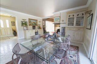  Maison à vendre 7 pièces 240 m²