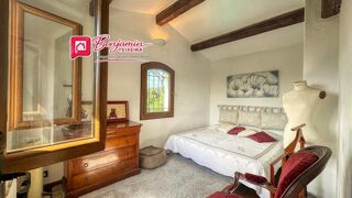  Propriété/château à vendre 6 pièces 117 m²