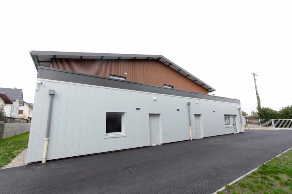 Vente Loft À VENDRE – BATIMENT À FORT POTENTIEL DE TRANSFORMATION – IDÉAL INVESTISSEUR Chambery