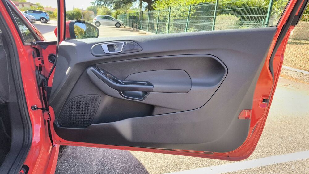 Fiesta 1.6 EcoBoost 182 ST 2014 occasion 71100 Chalon Sur Saone