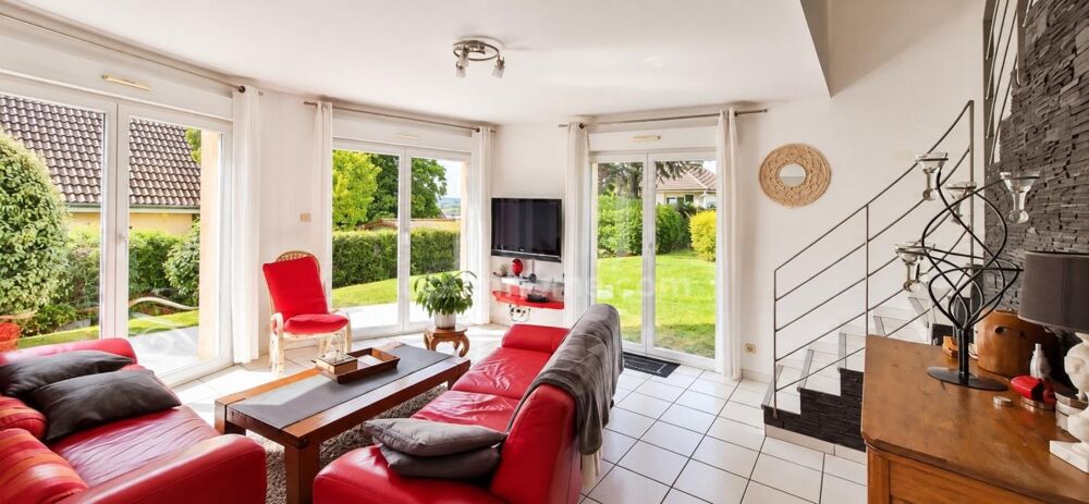 25400 AUDINCOURT - MAISON MODERNE - 6 PIECES - 4 CHAMBRES - PISCINE - 20 MIN SUISSE - IMPASSE
