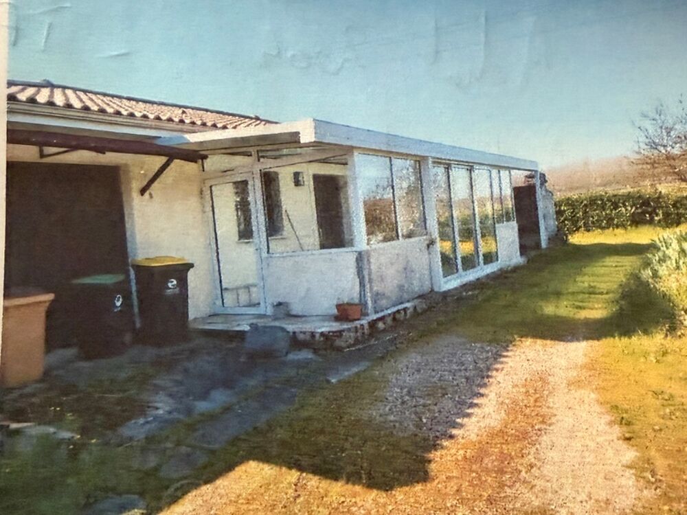 Vente Maison GALGON – Maison de plain-pied avec 3 garages Galgon