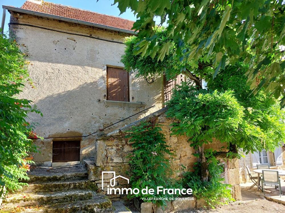 Vente Propriété/Château Ensemble immobilier en pierre avec terrain de 8 874 m² Martiel