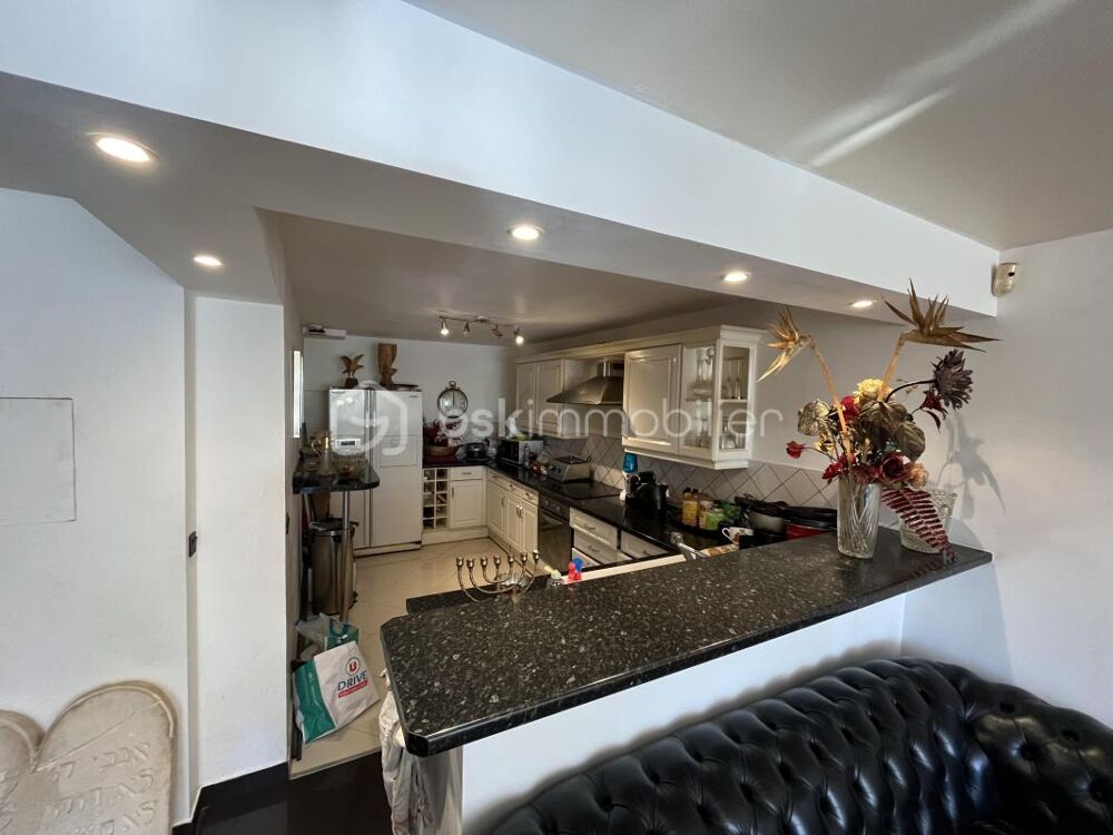 Appartement lumineux 3 pièces  115 m²  Proximité commodités  Côte dAzur
