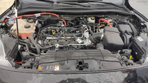 Kuga 2.5 Duratec 190 Hybrid CVT Titanium - Garantie constructeur 2022 occasion 16710 Saint Yrieix Sur Charente