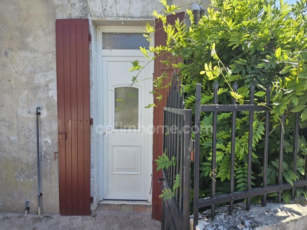 Maison de ville de 62 m² deux chambres Idéal premier achat ou investissement sur RUELLE SUR TOUVRE (16)