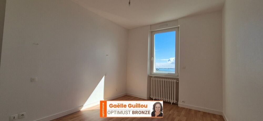 Appartement 3 pièces -60m²- Vue mer - St Pol de Léon - Place de parking + cave