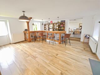 Maison à vendre 8 pièces 233 m²
