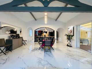  Maison � vendre 10 pi�ces 228 m�