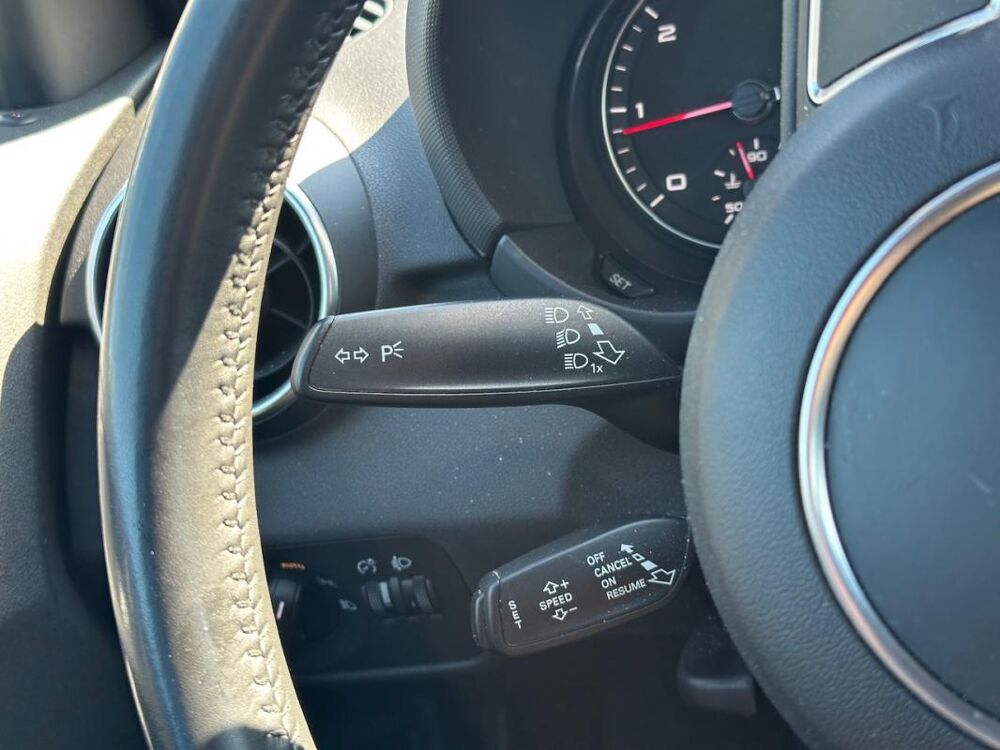 A1 SPORTBACK 1.6 TDI 90 AMBIENTE S tronic 2013 occasion 78240 Chambourcy