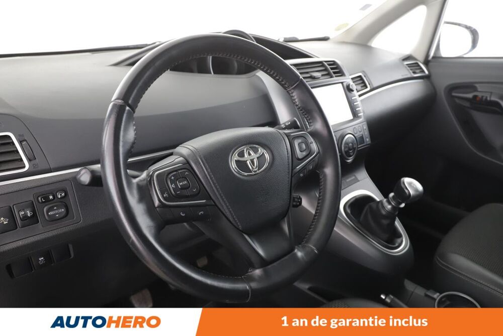 Verso 1.6 D-4D Dynamic 5PL 112 ch 2018 occasion 92130 Issy-les-Moulineaux