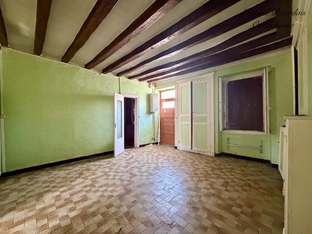 Vente Maison Maison à rénover avec garage indépendant – Fort potentiel à Mansigné Mansigne
