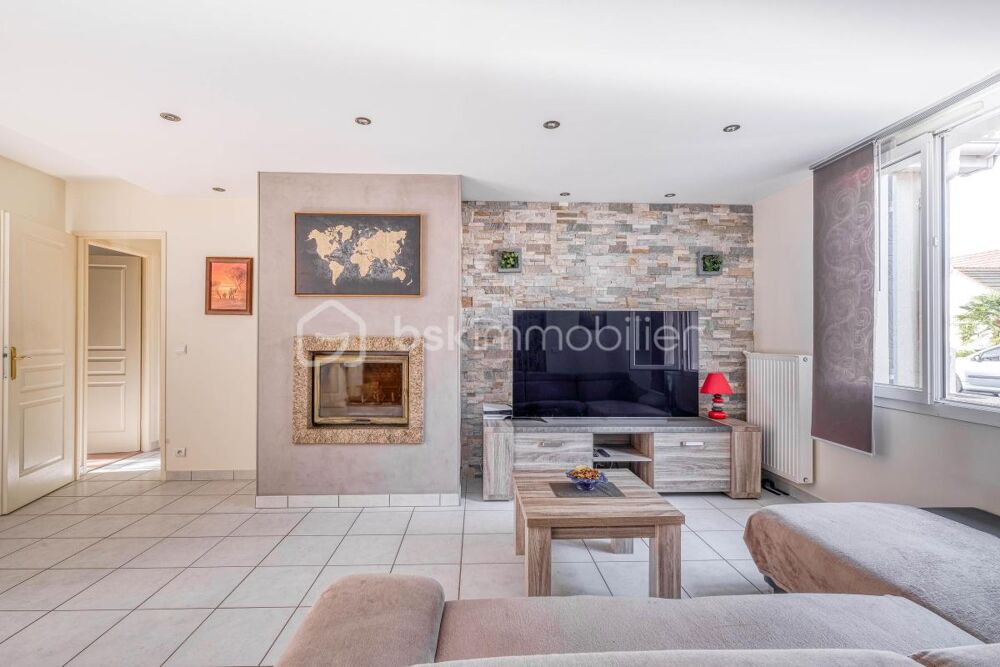 Vente Maison Maison familiale - 5 chambres avec suite parentale - Jardin - Double garage Roissy en brie