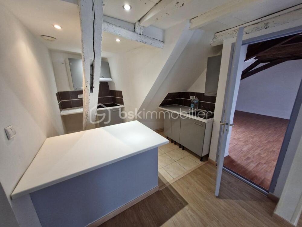 Vente Appartement Bel appartement entièrement rénové de 48m2 situé au cœur de Bergerac Bergerac
