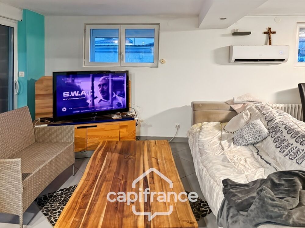 Maison de 124m² habitables à rafraichir - 5 pièces - 4 chambres - jardin, Terrain de 775 m² - FONTCOUVERTE (17)